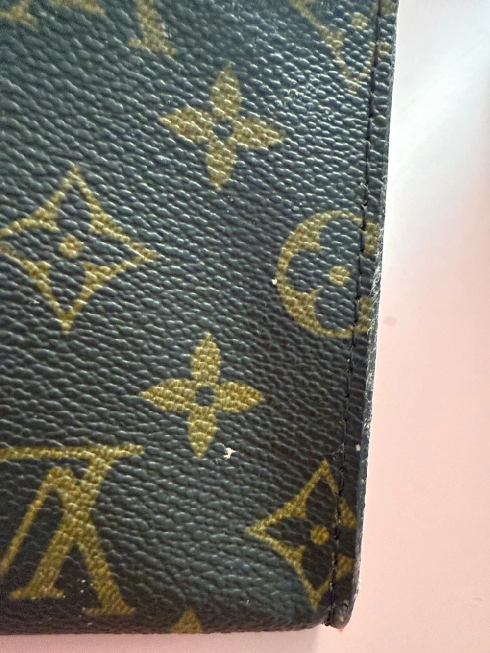 Louis Vuitton Monogram Canvas Authentic Pouch - Picture 7 of 12